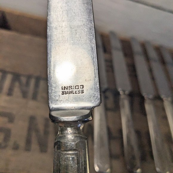 Collection of 7 Vintage Butter Knives by Insico - Picture 5 of 6